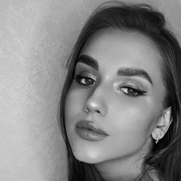 Meet your Posher, Barbara - Picture 3 of 6